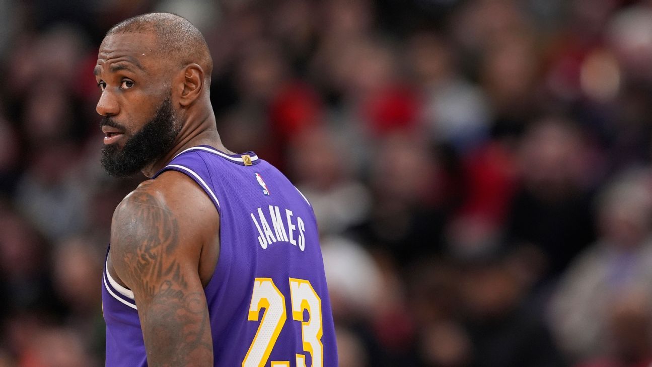 Lakers’ LeBron James misses 3rd straight, sits out win vs. Wolves
