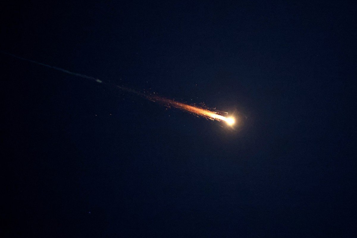 Míssil balístico do Irã em direção à Turquia é abatido; OTAN é acionada