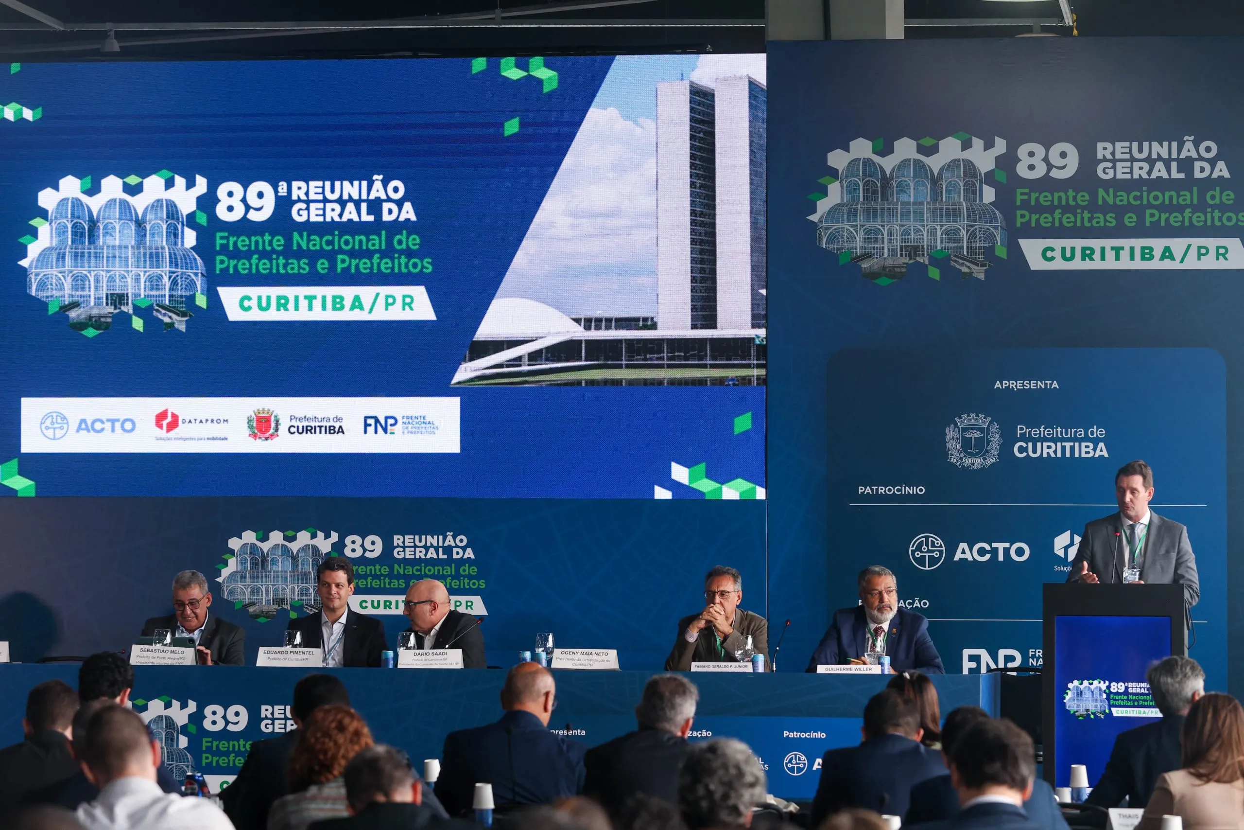 Municípios defendem Marco Legal, financiamento de gratuidades no transporte e banco de dados do setor