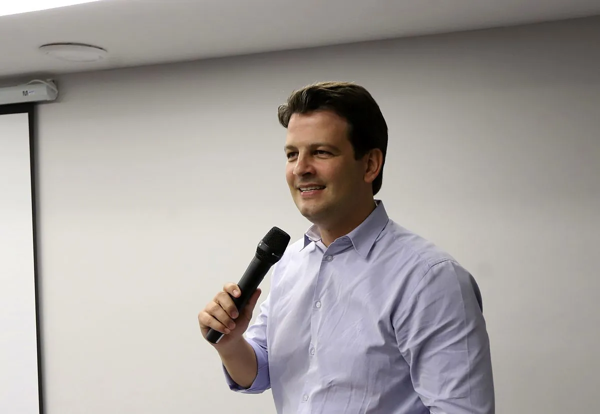 Pimentel descarta concorrer ao governo do Paraná: "foi especulação"