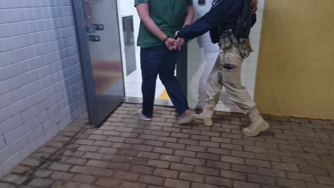 Polícia Rodoviária Federal prende dupla acusada de estelionato contra idosos no Paraná