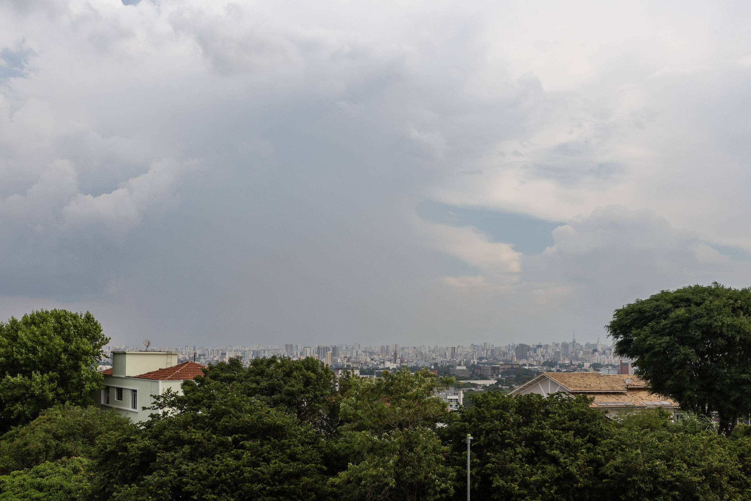 Previsão do tempo: SP tem céu nublado e chove no Nordeste – 02/03/2026 – Cotidiano