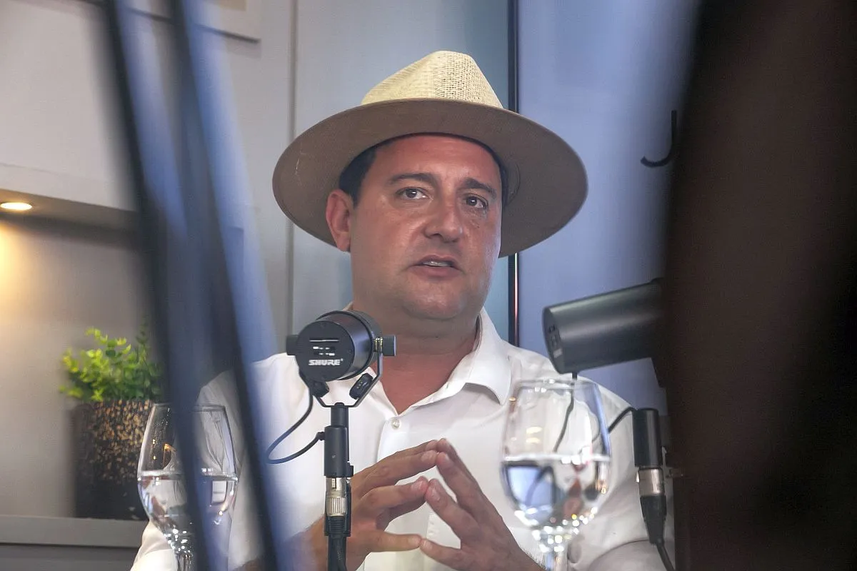 Ratinho Junior mirou espaço nacional antes de recuar de presidência