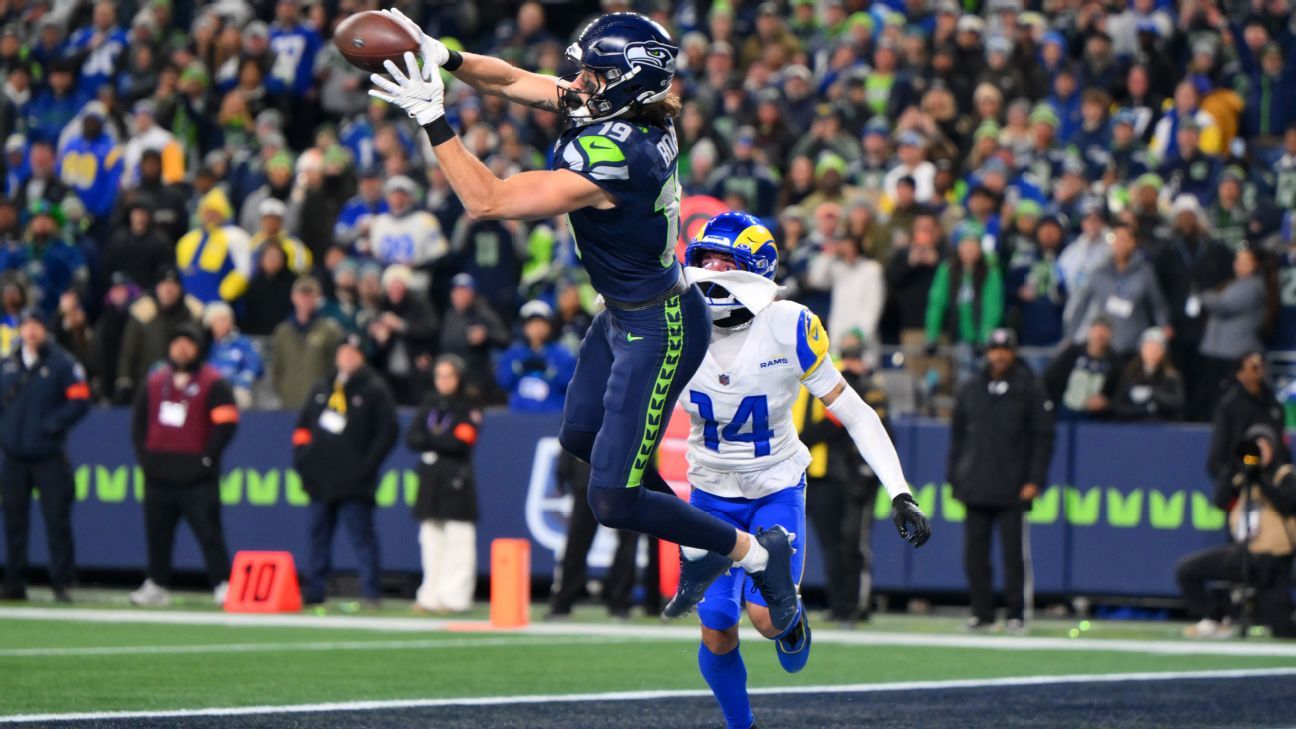 Source: Seahawks match Jaguars’ offer sheet to WR Jake Bobo