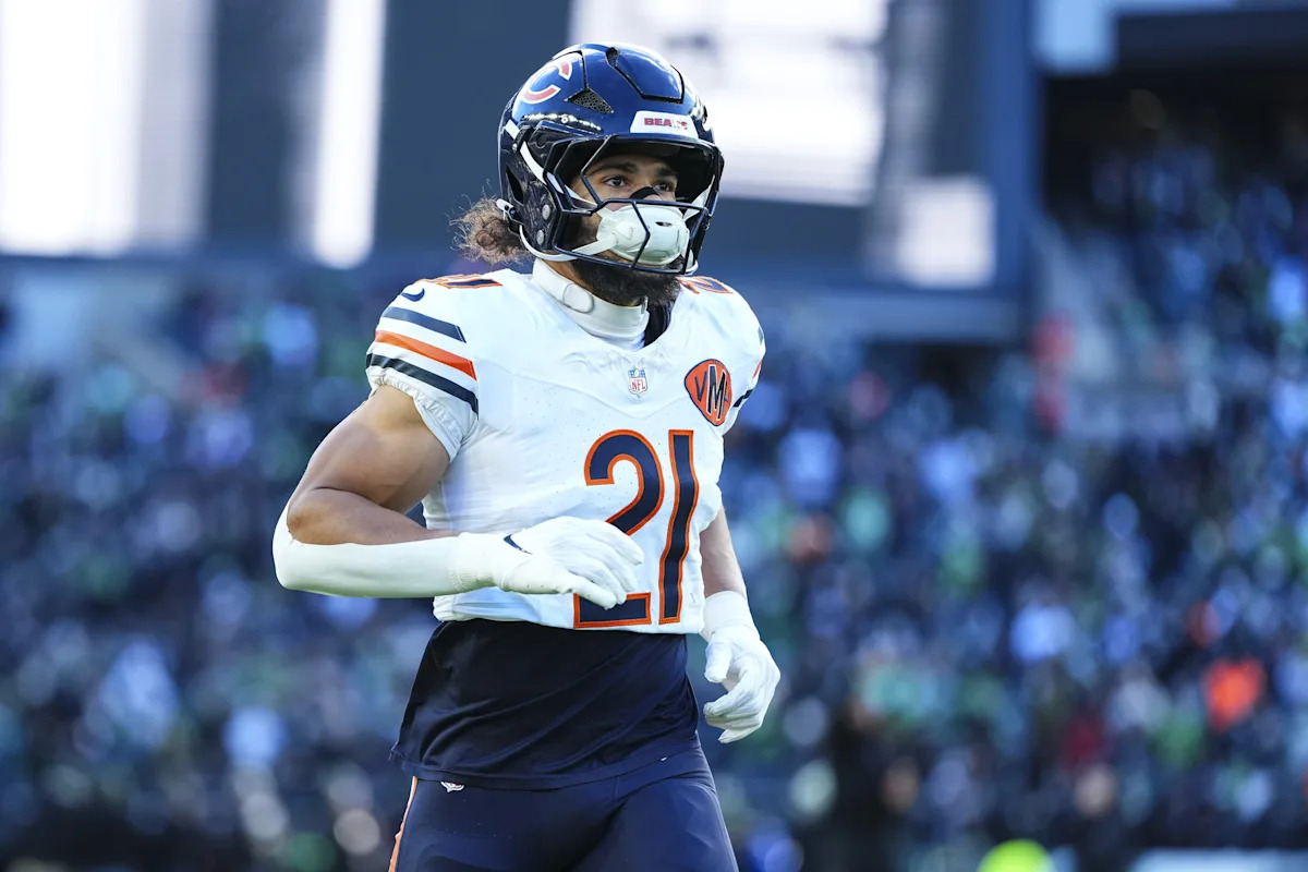 Steelers sign former Chicago Bears running back