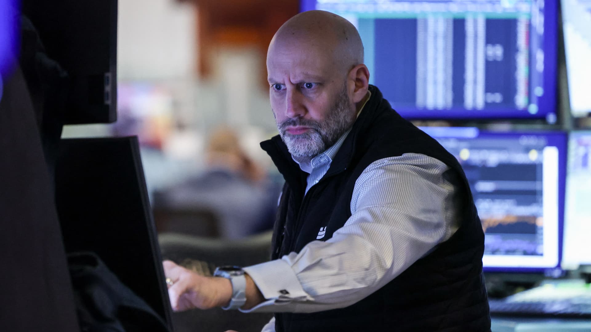 Stock market today: Live updates