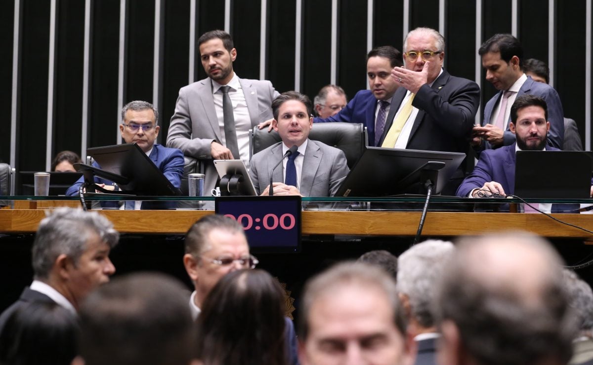 Veja a lista dos deputados que votaram contra a PEC da Segurança Pública – CartaCapital