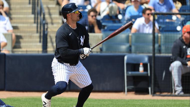 Yankees officially sign 212-HR outfielder for Opening Day