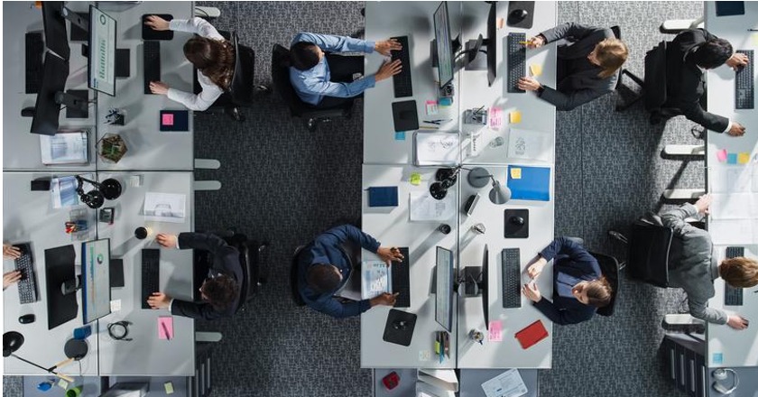 Trabalho em escritório e a “fome de luz”: os impactos da baixa exposição solar