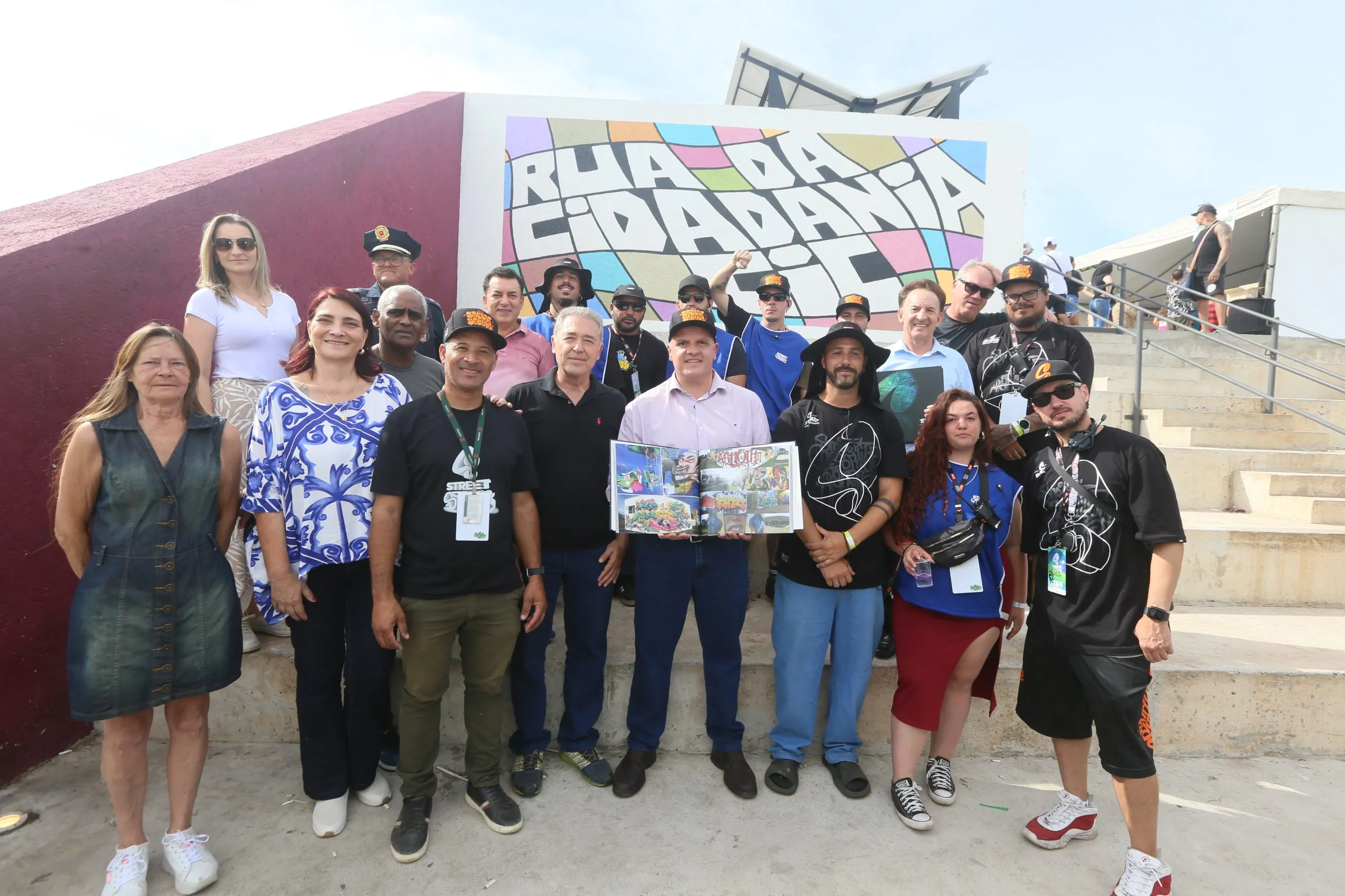 Aniversário de 53 anos do bairro CIC leva cultura, lazer e arte urbana às ruas do bairro