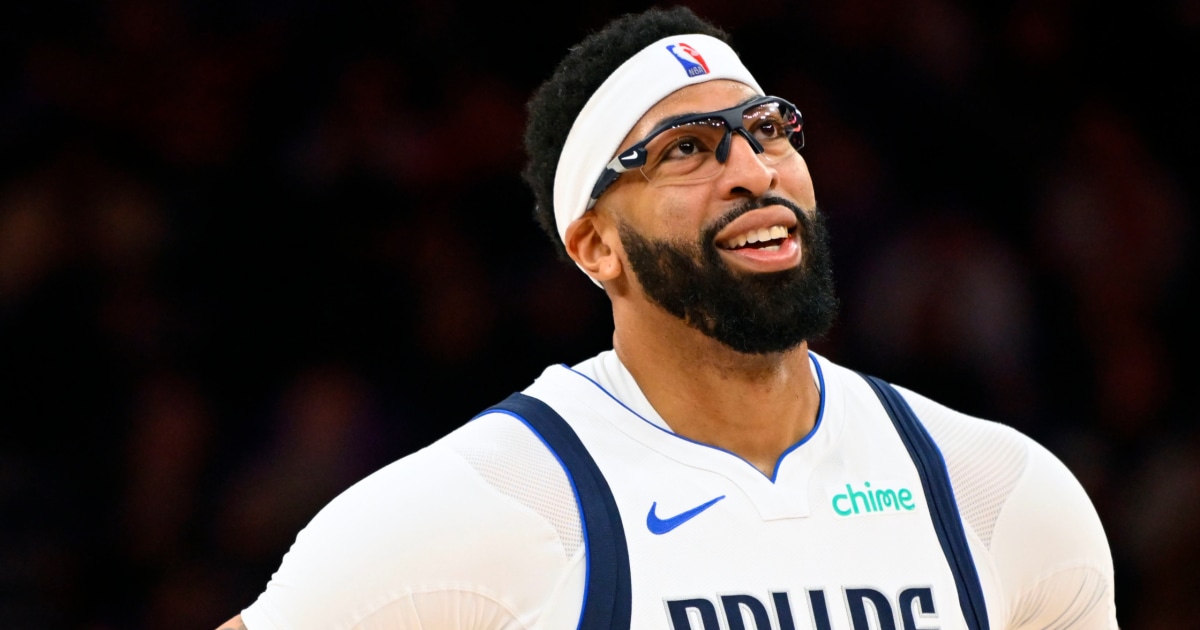 Anthony Davis Missed Call from Agent About Historic Contract Extension Because of This Hobby