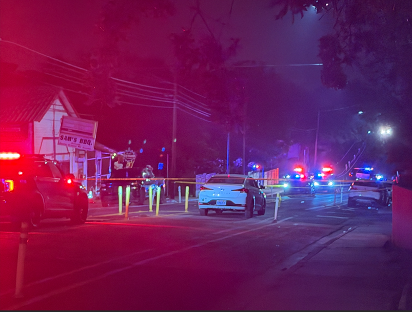 Austin police investigating shooting near 12th and Chicon, Sam's BBQ
