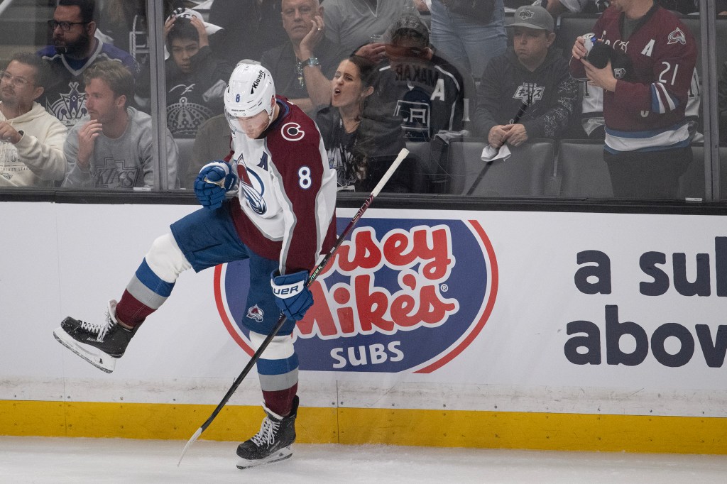 Avalanche beat Kings in Game 3, but Colorado power play still MIA