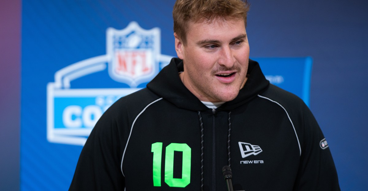 Bengals have pre-draft visit with Kentucky OL Jager Burton