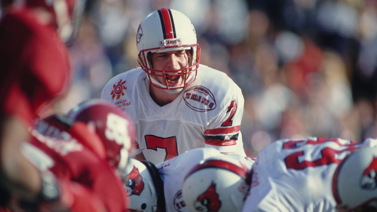 Browning Nagle, former Louisville football star and NFL QB, dies at 57