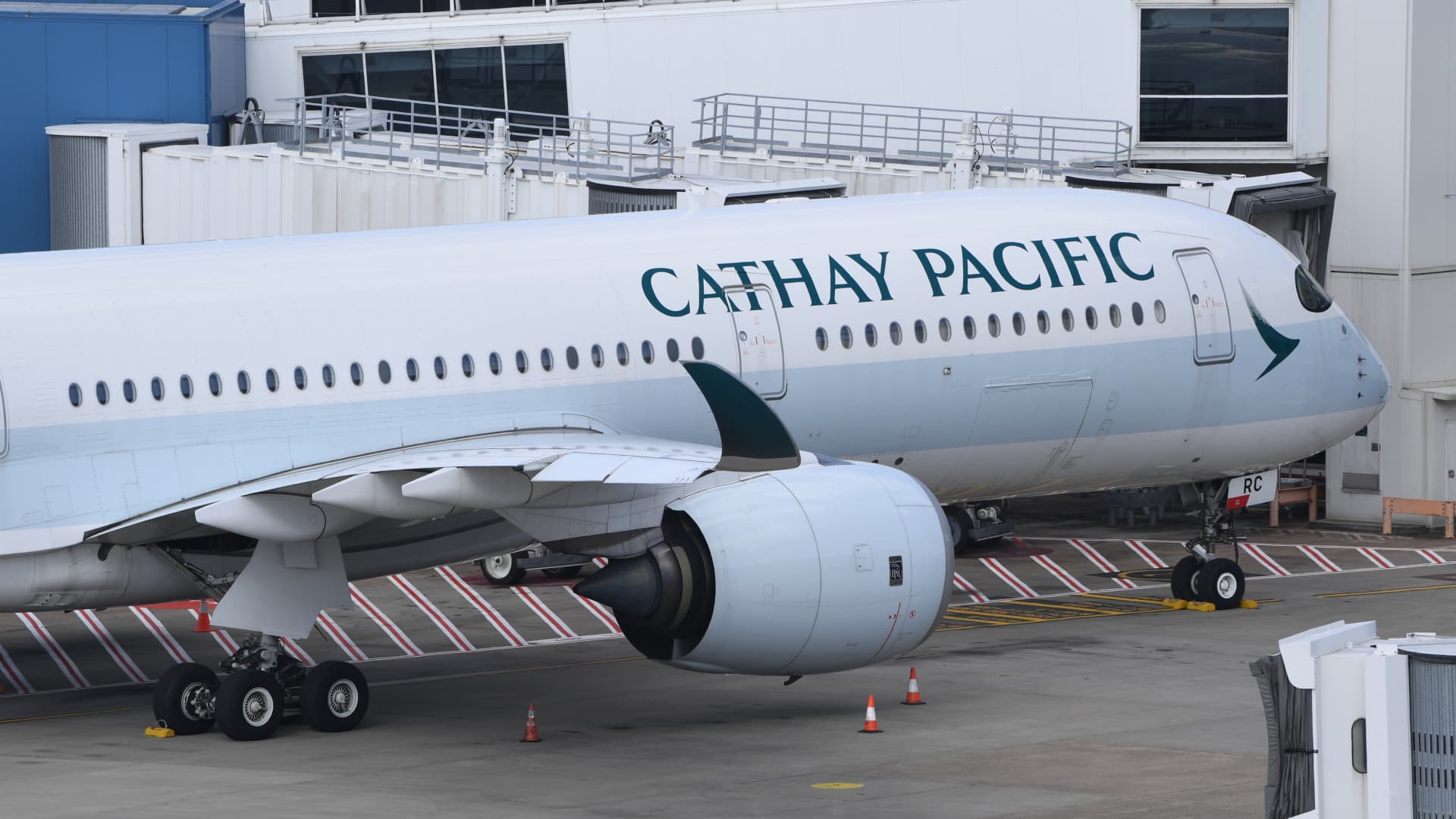 Cathay to cut flights from mid-May to end-June as fuel prices surge