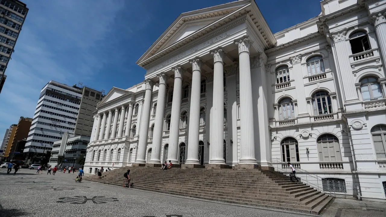 Corregedoria da UFPR investiga denúncia de violência sexual