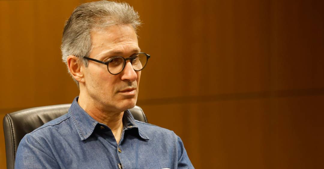 Crise entre Zema e o STF escala e ministro já fala em prisão do ex-governador de Minas