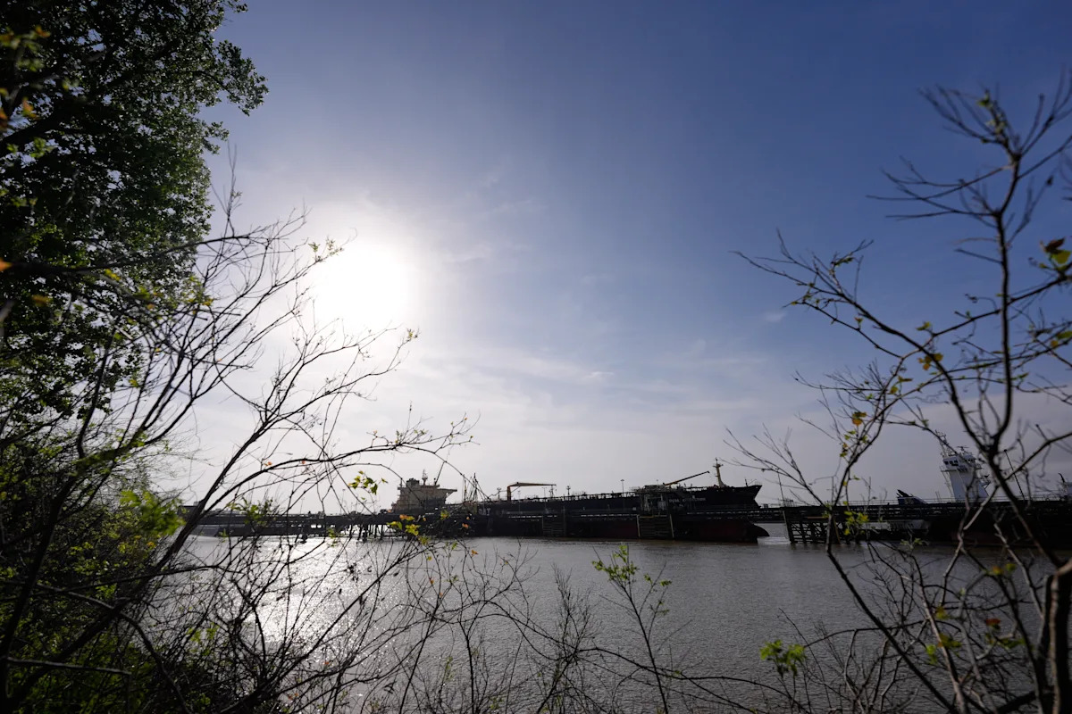 Dow S&P 500, Nasdaq futures surge on news of a two-week ceasefire