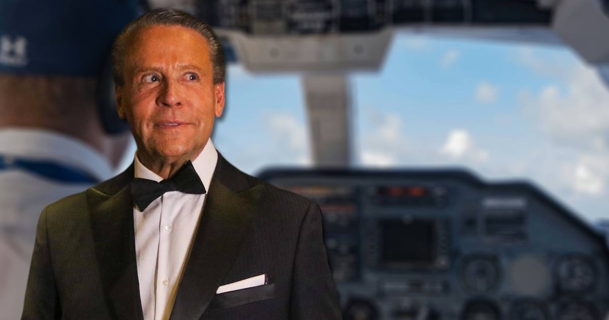 El trabajo de Alfredo Adame como piloto antes de convertirse en actor – El Financiero