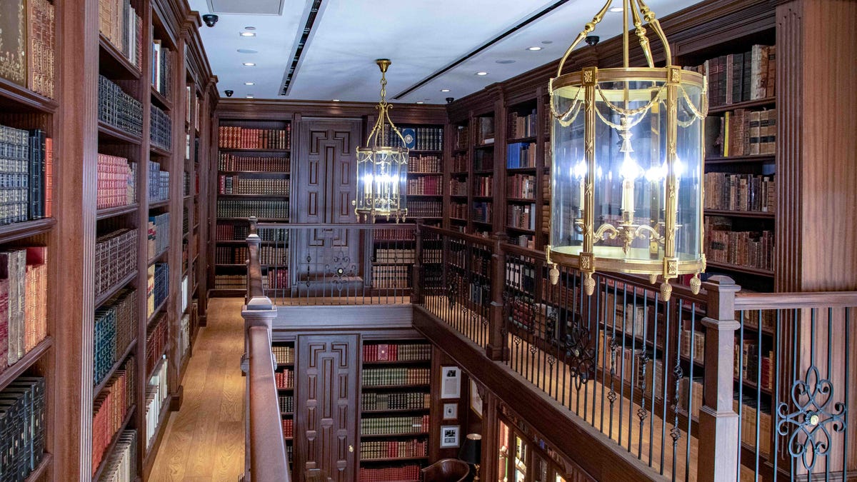 Fox News host Dana Perino to sign new book at Palm Beach bookstore