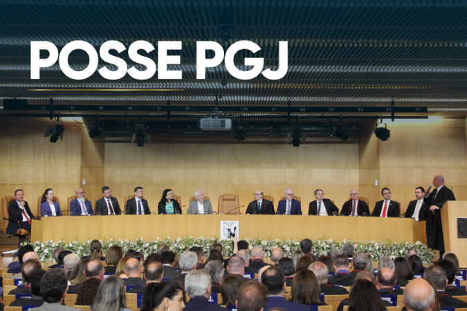 Francisco Zanicotti é reconduzido ao cargo de Procurador-Geral de Justiça do Ministério Público do Paraná