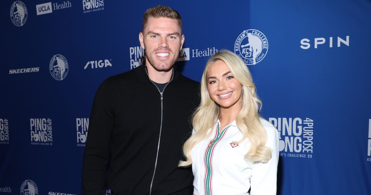 Freddie Freeman’s Wife Chelsea Shares Photo From Hospital