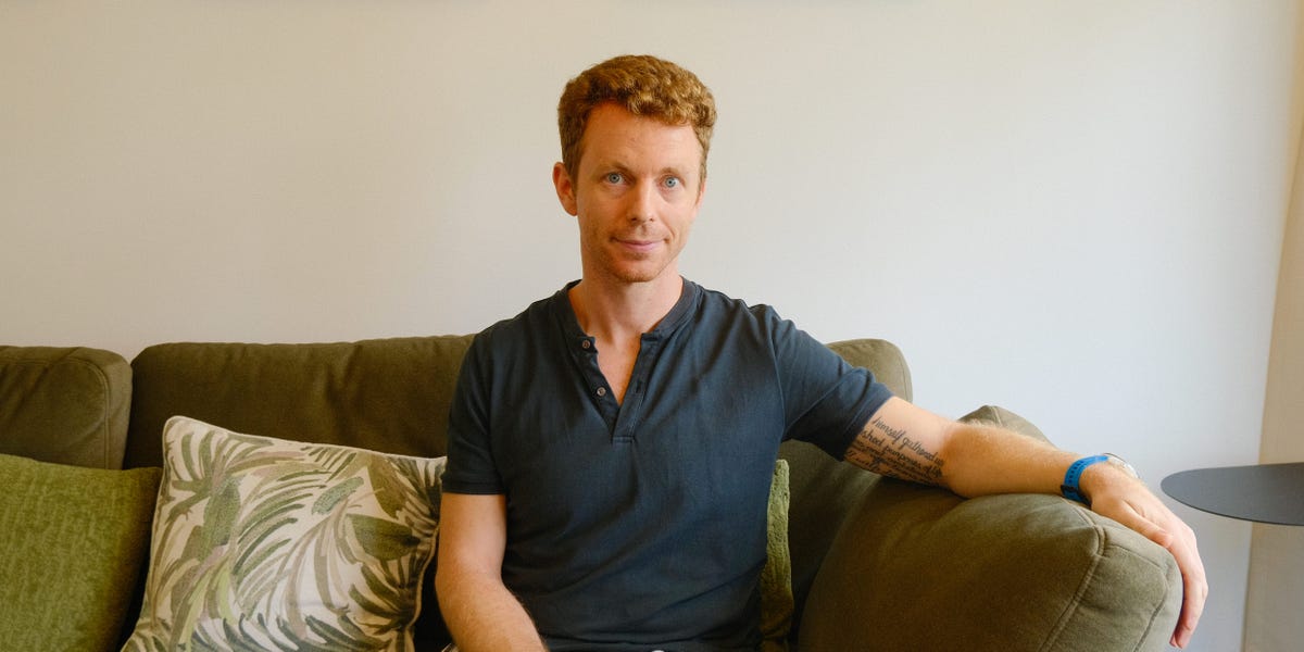 He Moved From SF to Singapore and Is Ready to Give up His US Passport