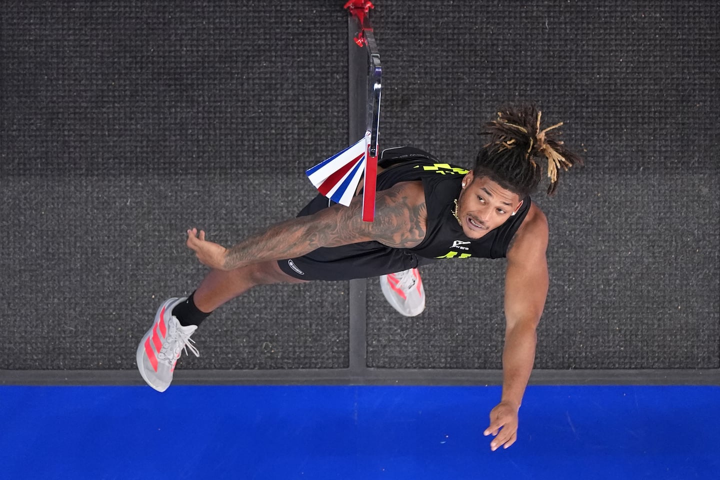 Here’s 10 options for the Patriots with their first-round pick