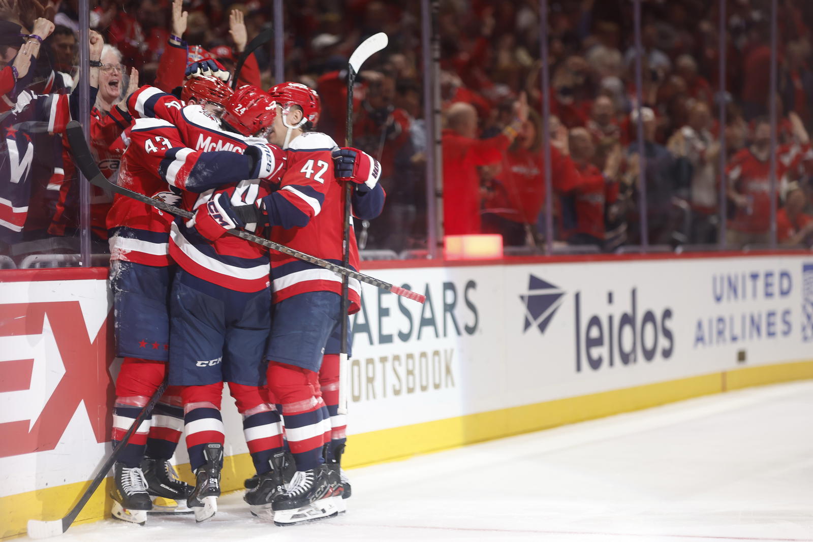 How A Meeting Helped Bring The Capitals Together & Turn Things Around After The Carlson & Dowd Trades