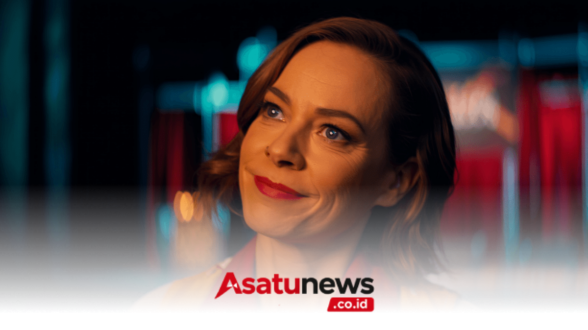 Jennifer Tilly Stars in The Adding Machine Off Broadway Revival