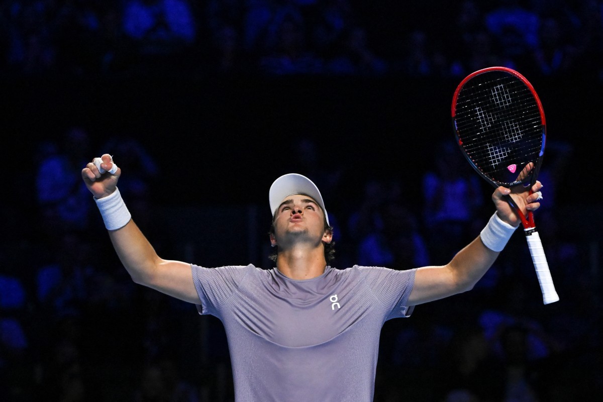 João Fonseca joga a terceira rodada do Masters 1000 de Madri neste domingo (26); Saiba horário e como assistir