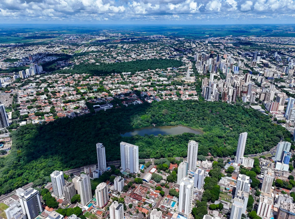 Justiça suspende lei que alterava feriado de aniversário de Maringá