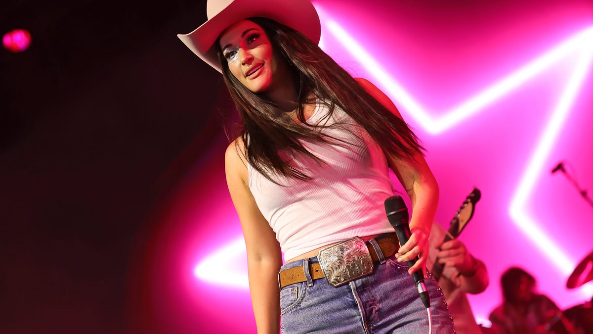 Kacey Musgraves coming to Milwaukee for first concert here in 8 years