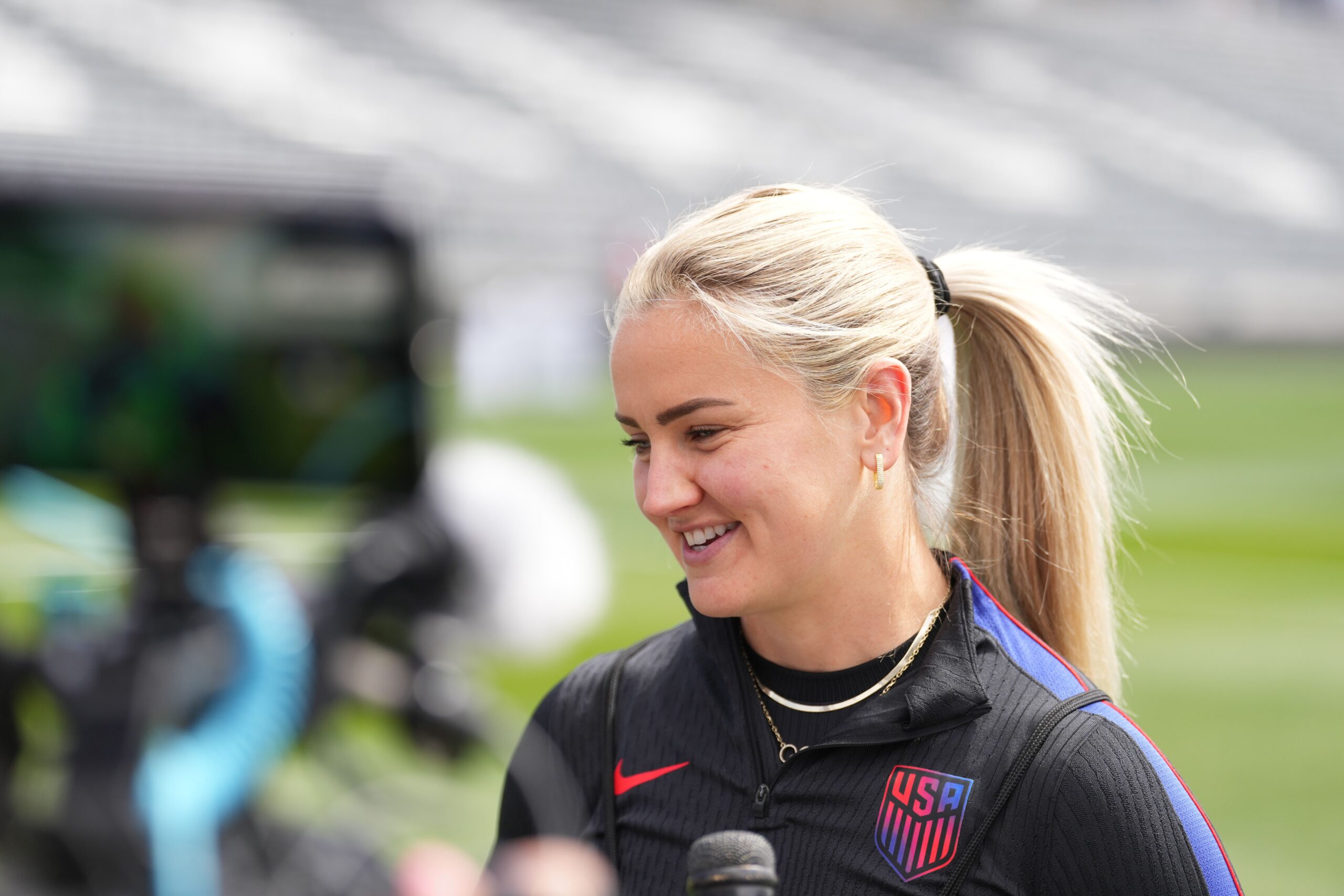 Lindsey Heaps Returns to Colorado with USWNT Ahead of Summit NWSL Debut