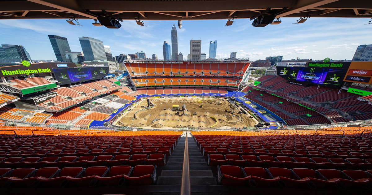 Live Written Updates, 250SX East, 450SX Results From 2026 Cleveland Supercross Triple Crown