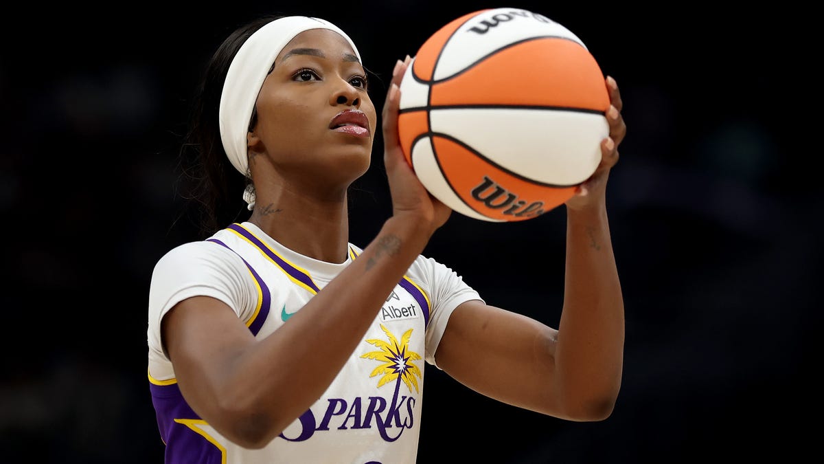 Los Angeles Sparks trade Rickea Jackson to Chicago Sky
