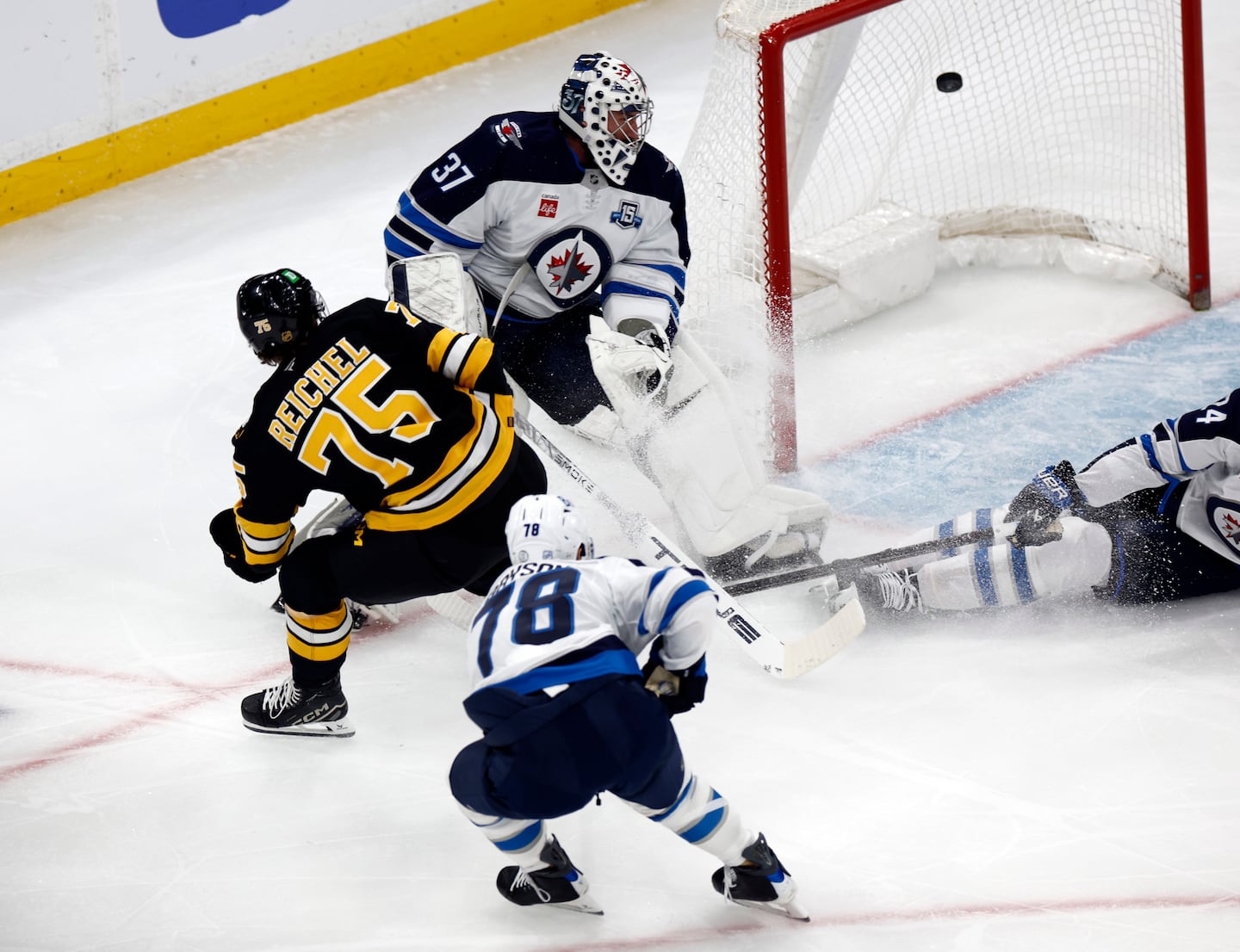 Lukas Reichel draws into Bruins’ Game 4 lineup vs. Sabres, and Jordan Harris likely, too