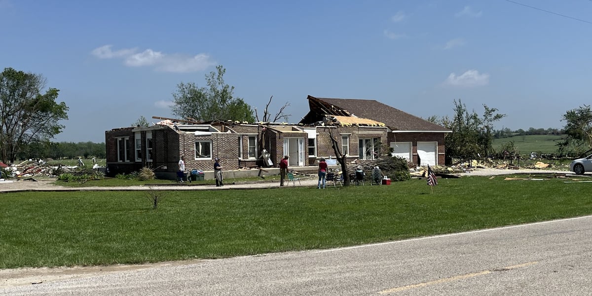 Man injured, widespread damage reported after tornado slams part of SE Kansas