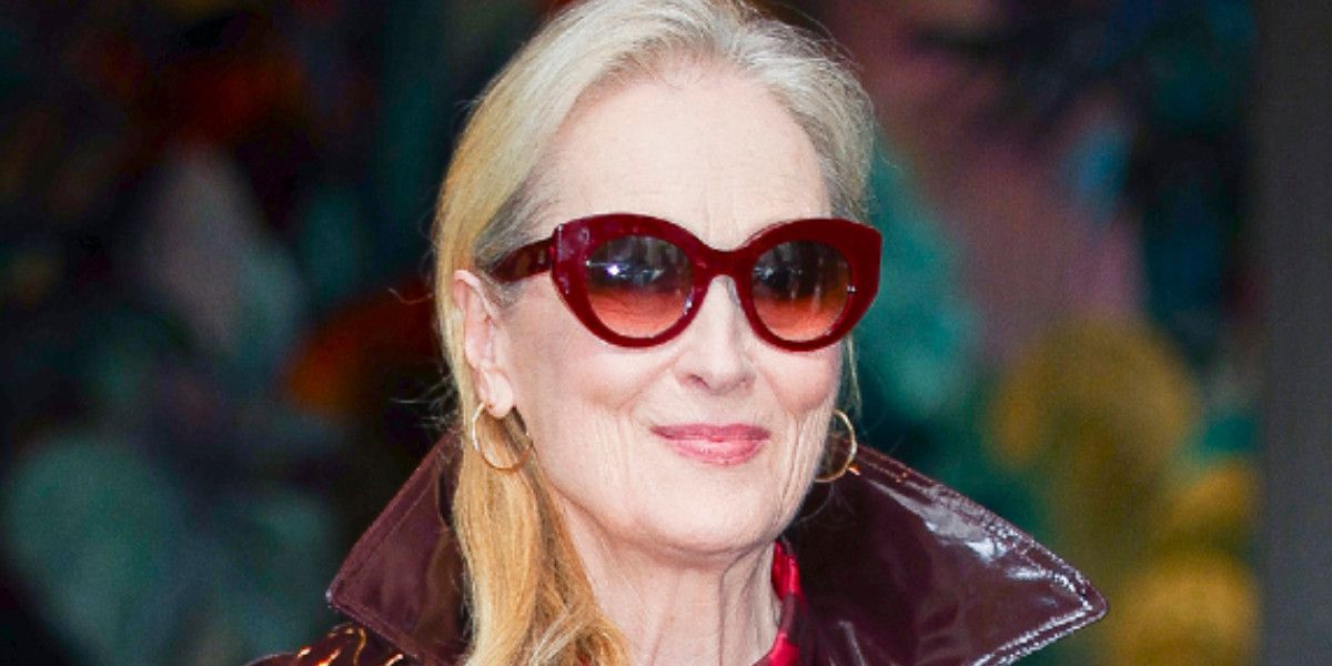 Meryl Streep, 75, Channels ‘Devil Wears Prada’ Style in a Maroon Vinyl Coat