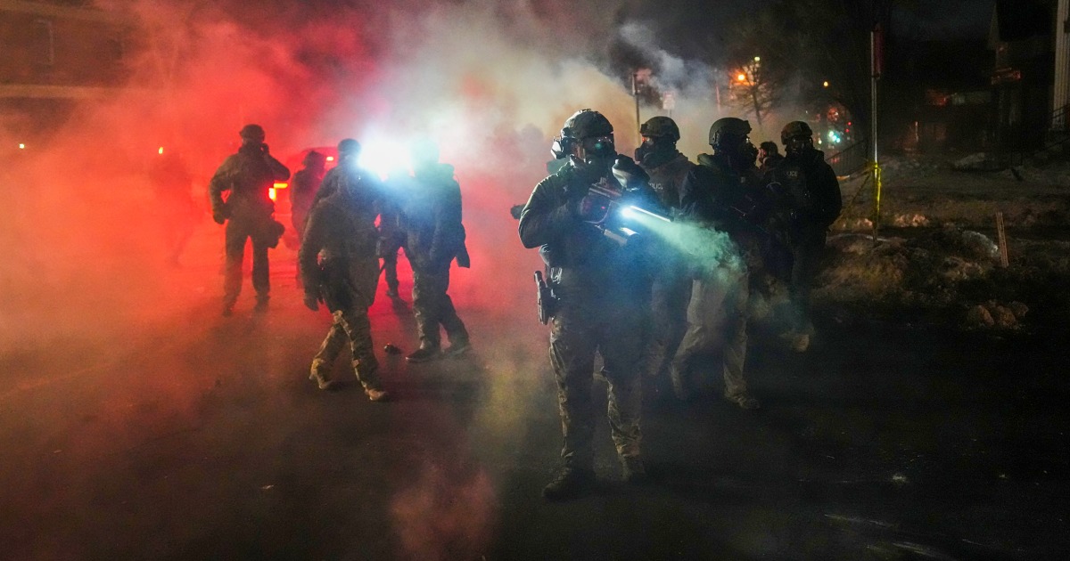 Minneapolis video puts focus on ICE shooting after charges against 2 men were dropped