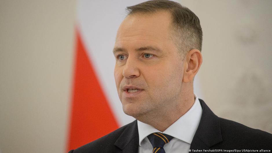 Niemiecka gazeta o polskim TK: ślubowanie przez megafon?