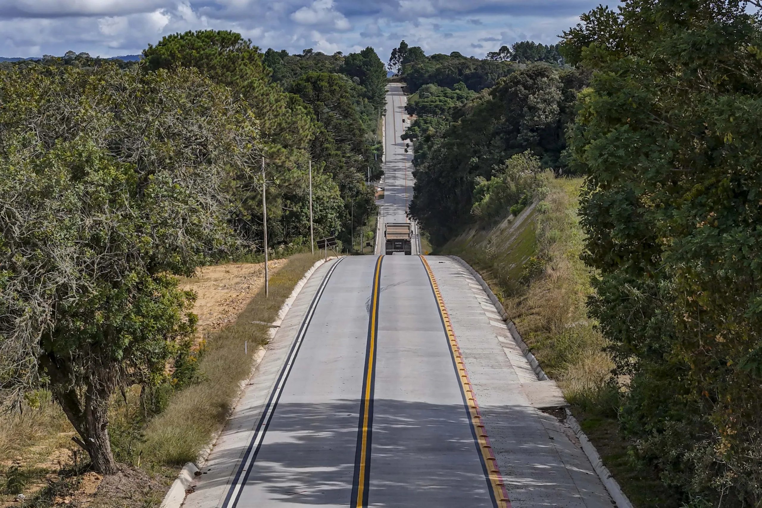 "Nova" estrada Mandirituba/São José dos Pinhais está 65% pronta