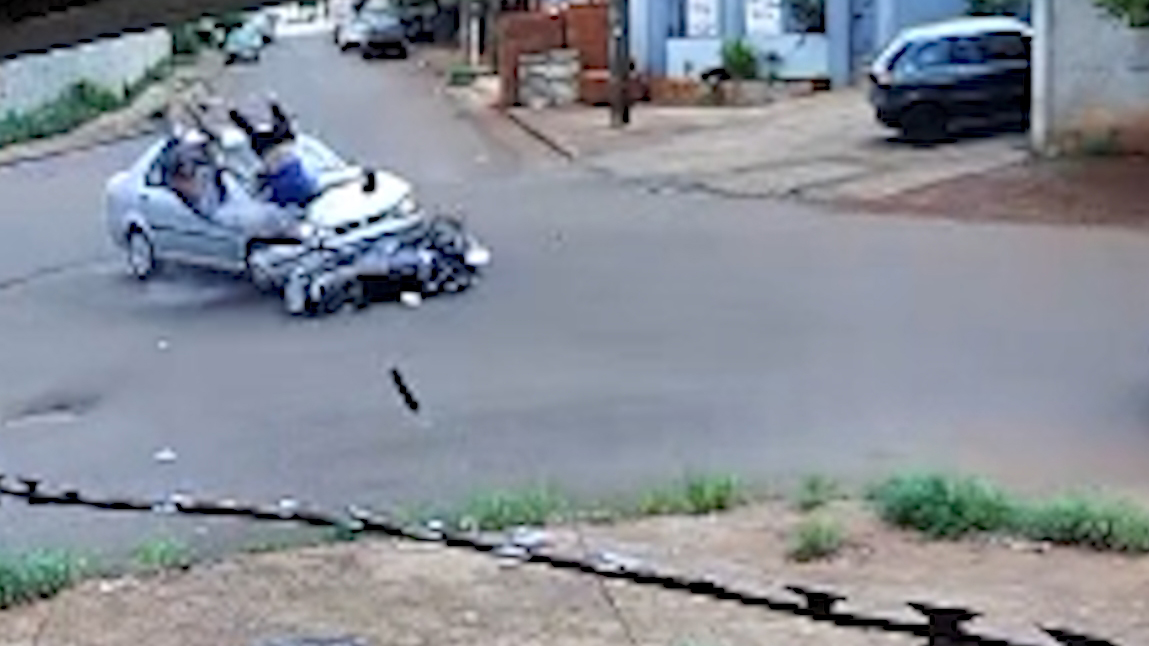 Novo vídeo mostra que cruzamento no Interlagos já havia registrado outro acidente grave