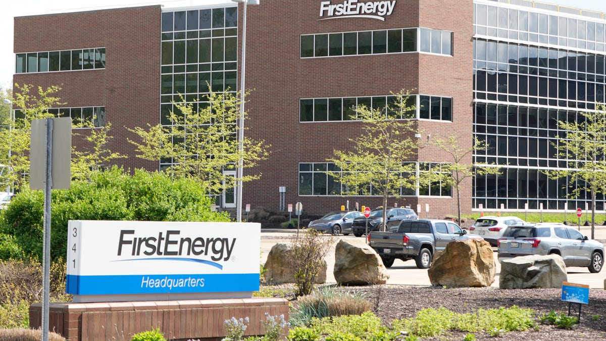 Ohio Edison storm restoration work raises customer billing rates