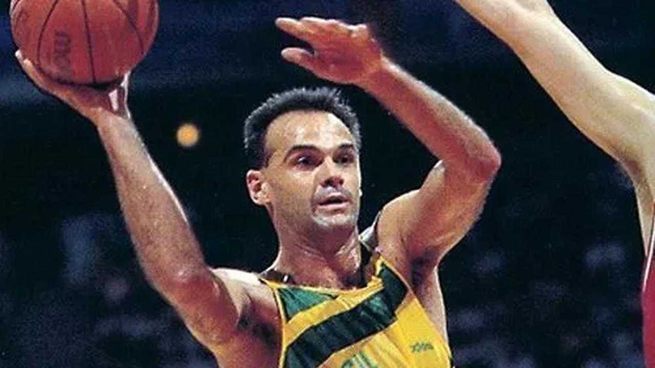 Oscar Schmidt, lenda do basquete brasileiro, morre aos 68 anos