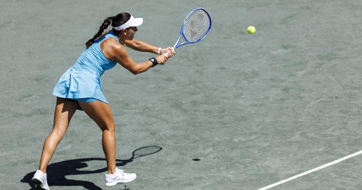 Pegula, Starodubtseva reach Charleston Open tennis final