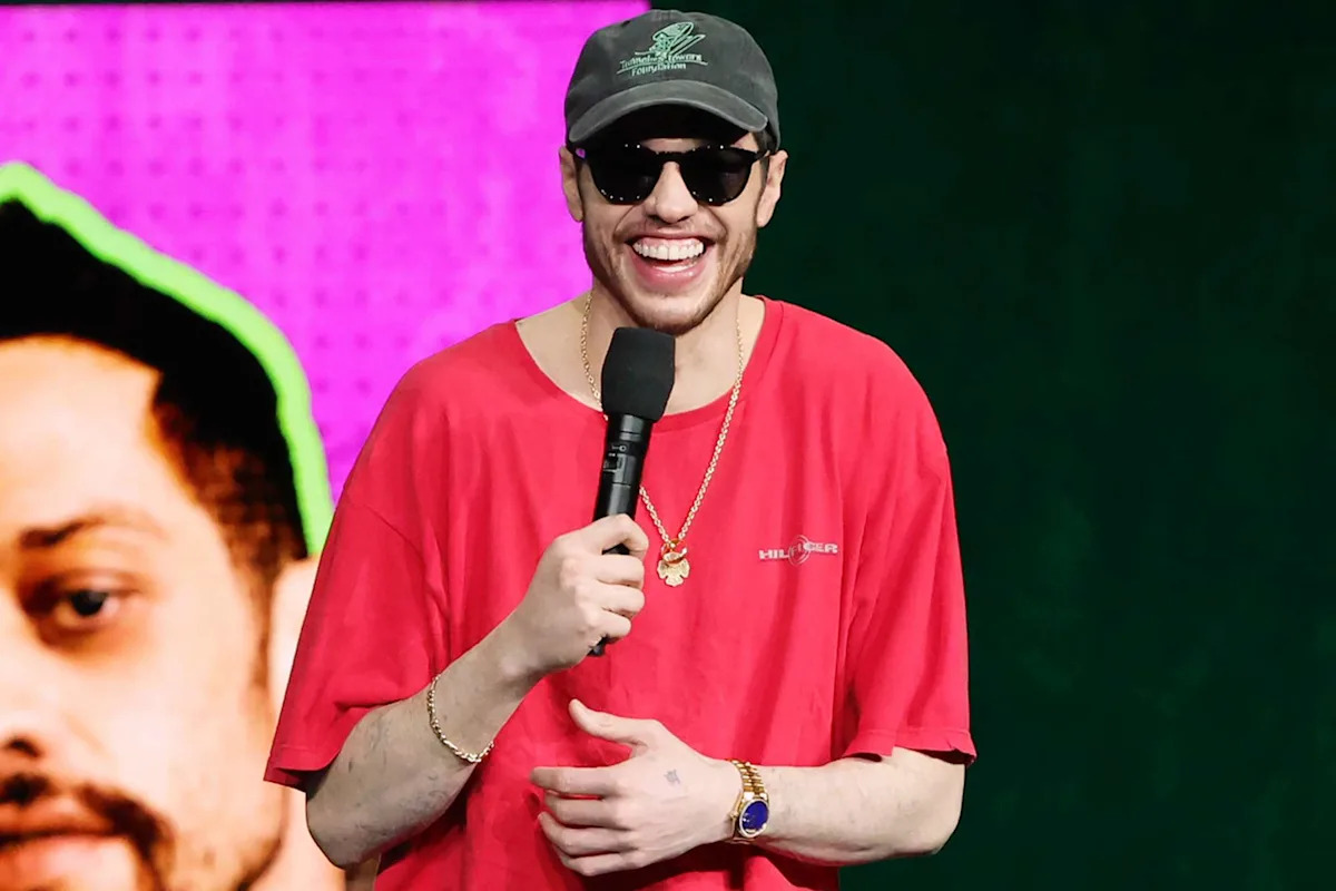Pete Davidson is nearly tattoo-free, 6 years and $200,000 later