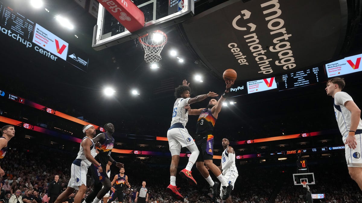 Phoenix Suns vs Dallas Mavericks. Live updates, more