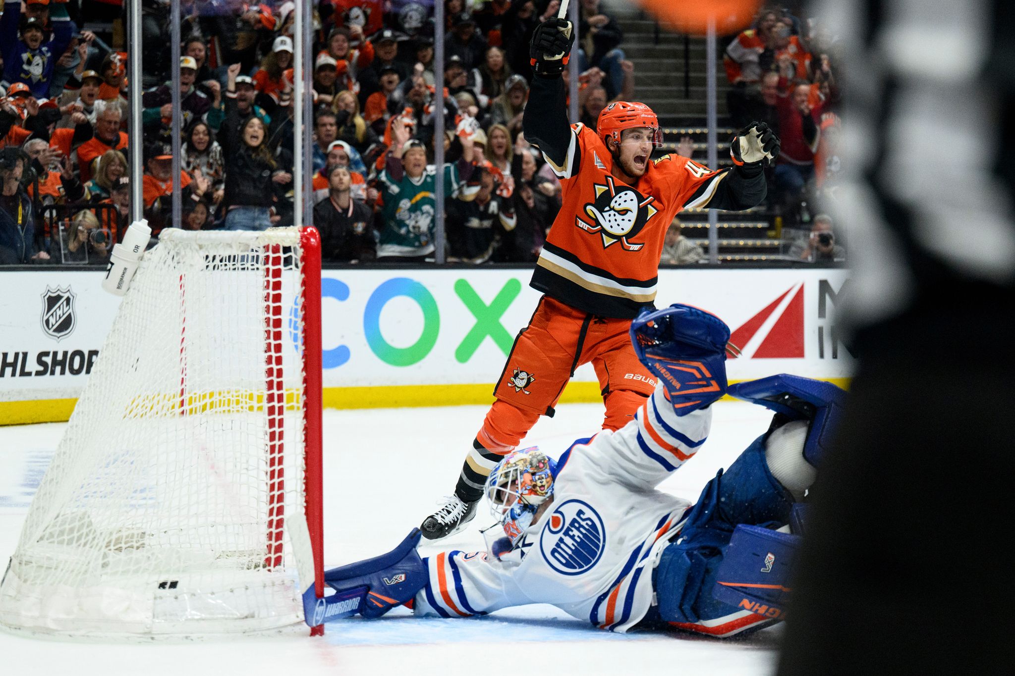 Poehling scores early in OT, Ducks push Oilers to the brink with 4-3 win in Game 4